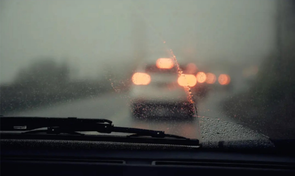 用車百科 | 雨刮器總是刮不干凈怎么破？